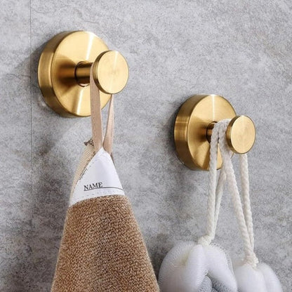 Twist-lock suction cup wall hooks