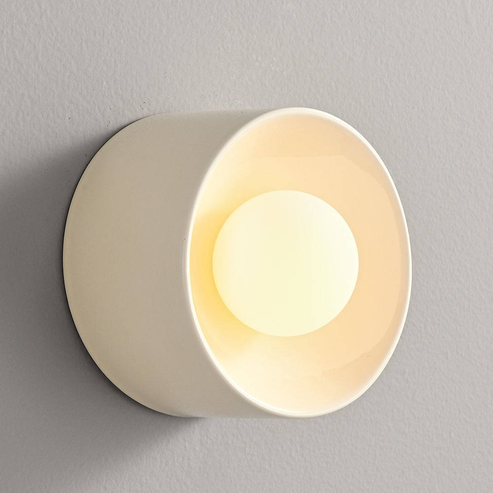 Nordic modern black wall lamp